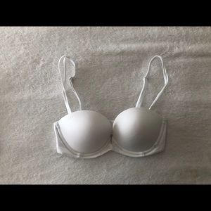 Victoria’s Secret Strapless Bra